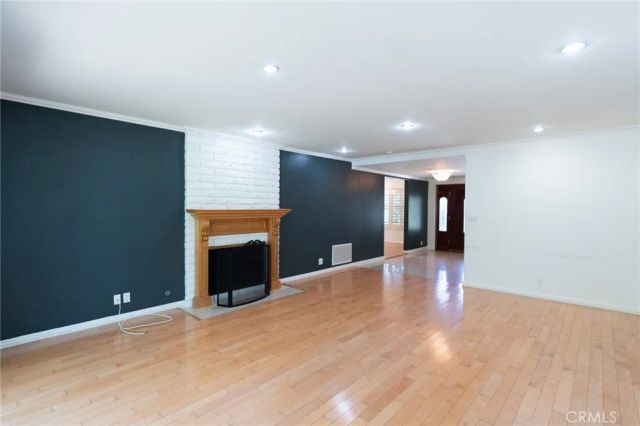 333 W Wistaria Avenue, Arcadia, CA 91007