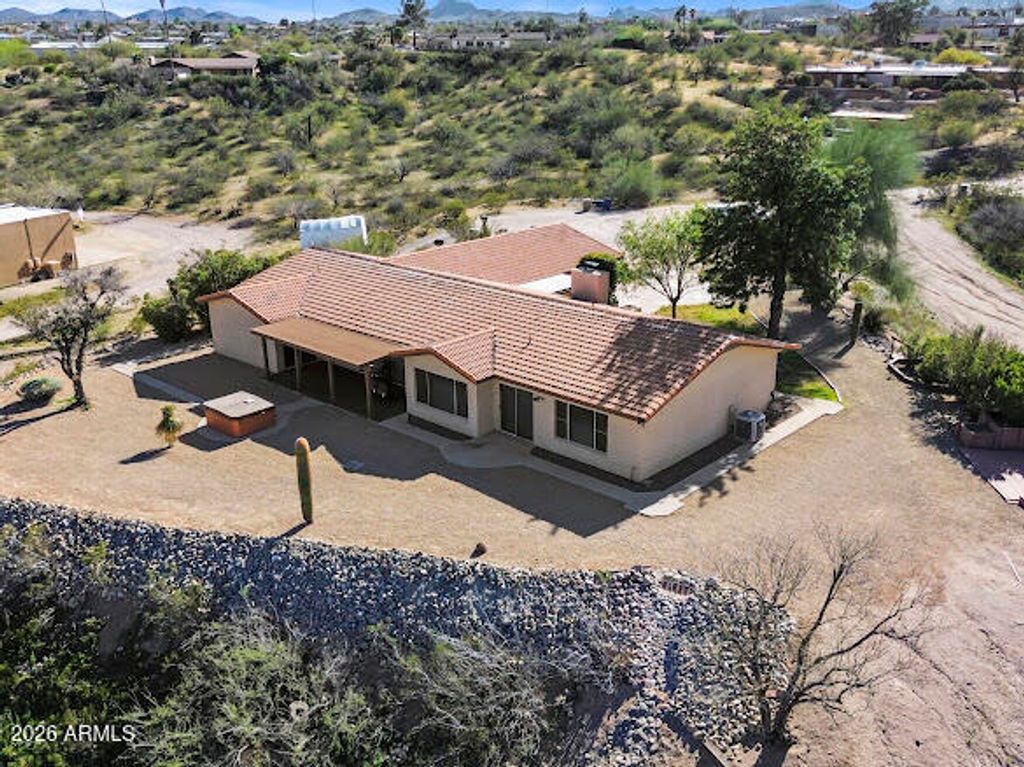 1890 W RODERICK Lane, Wickenburg, AZ 85390 — photo 3