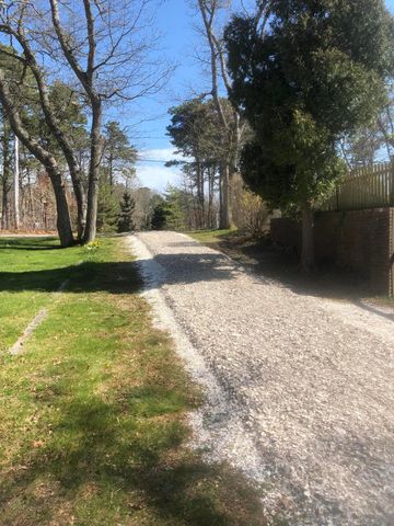 375 Meetinghouse Road, Eastham, MA 02642