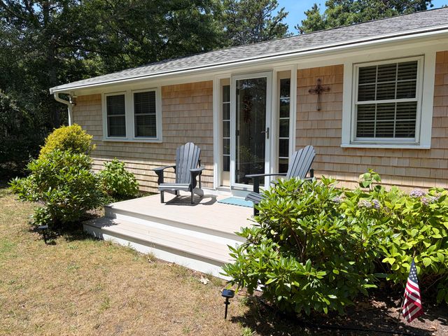 375 Meetinghouse Road, Eastham, MA 02642
