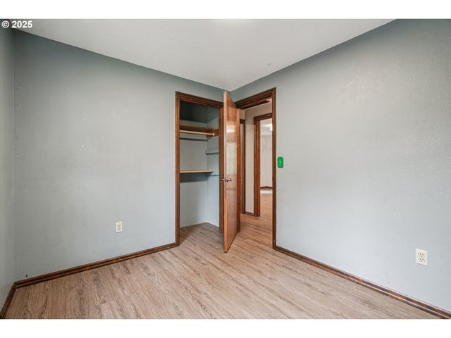 27882 S MOTE Ln, Colton, OR 97017