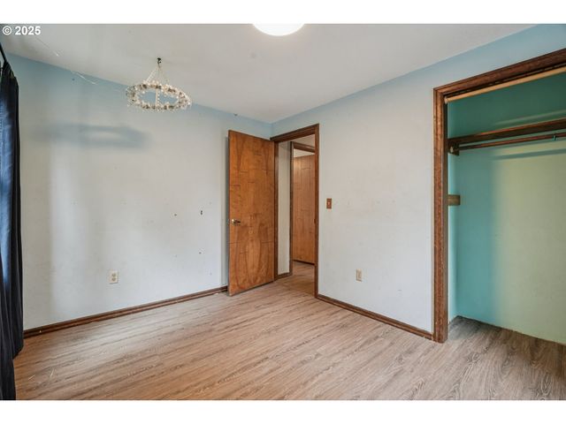 27882 S MOTE Ln, Colton, OR 97017