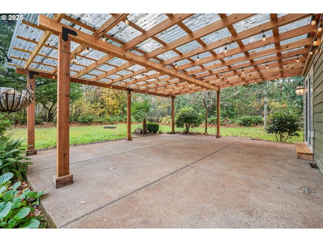 27882 S MOTE Ln, Colton, OR 97017