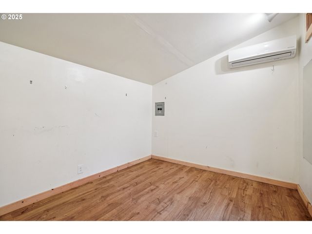 27882 S MOTE Ln, Colton, OR 97017