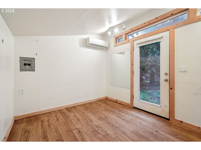 27882 S MOTE Ln, Colton, OR 97017