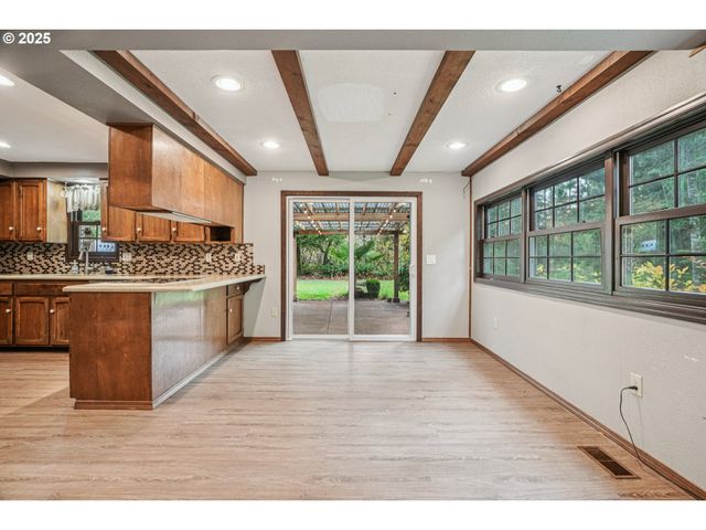 27882 S MOTE Ln, Colton, OR 97017