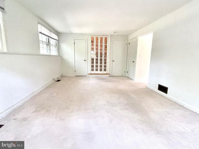 33 MONROE LN, Princeton, NJ 08540
