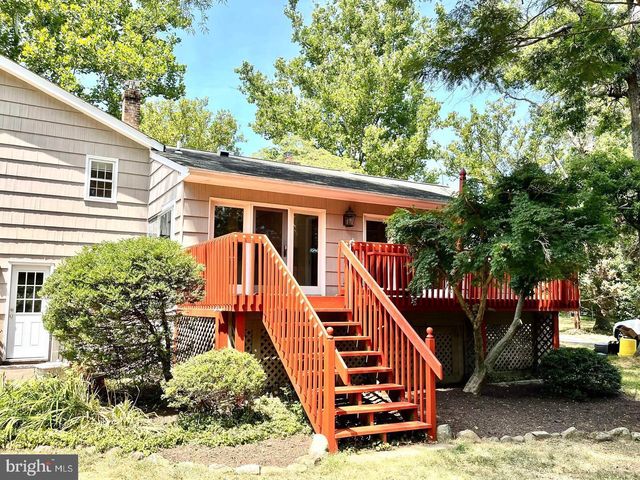 33 MONROE LN, Princeton, NJ 08540