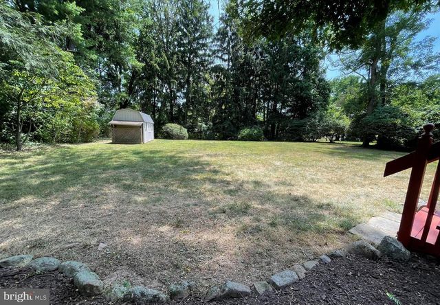 33 MONROE LN, Princeton, NJ 08540