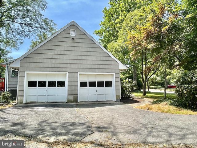 33 MONROE LN, Princeton, NJ 08540