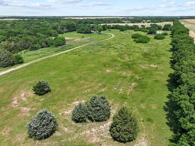 747 Vineyard Road, Gunter, TX 75058