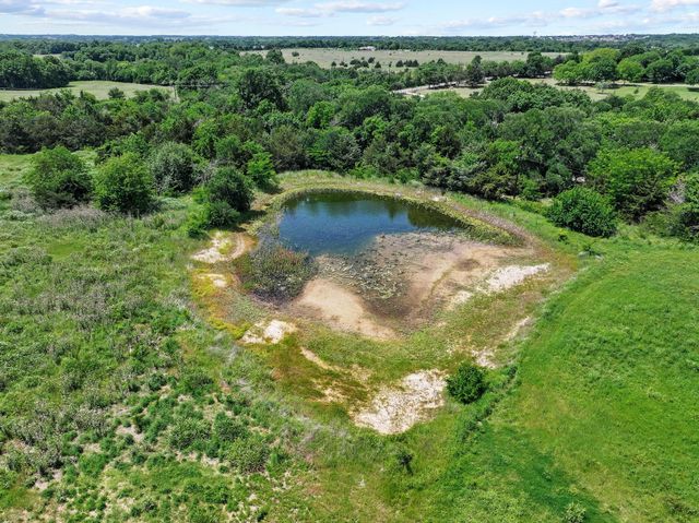 747 Vineyard Road, Gunter, TX 75058