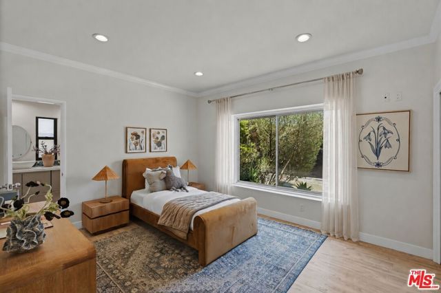 8416 Skyline Drive, Los Angeles, CA 90046