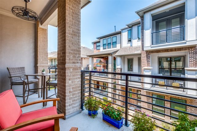 8277 Laflin Lane, Dallas, TX 75231