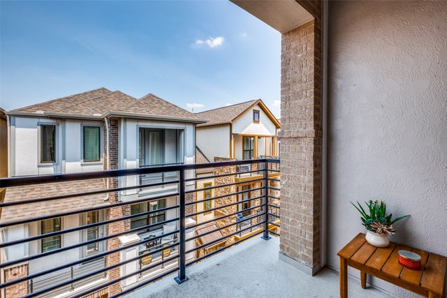 8277 Laflin Lane, Dallas, TX 75231