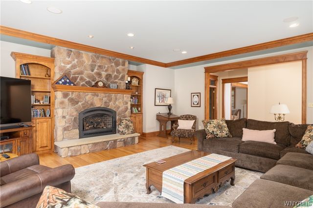 55 Grand View Trail, Orchard Park, NY 14127