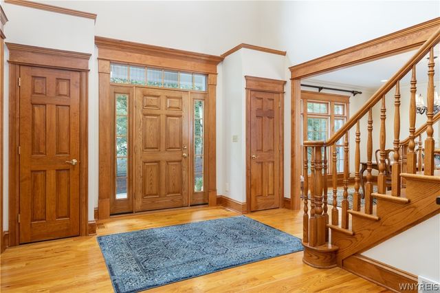 55 Grand View Trail, Orchard Park, NY 14127