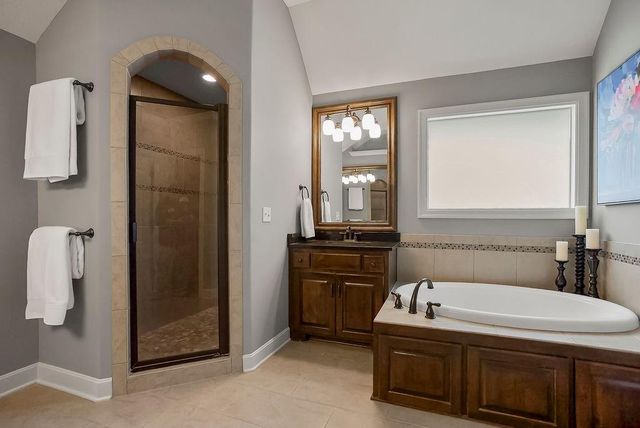 3006 W 147th Street, Leawood, KS 66224