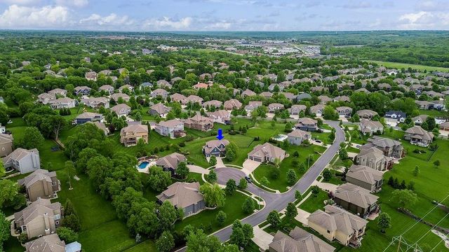 3006 W 147th Street, Leawood, KS 66224