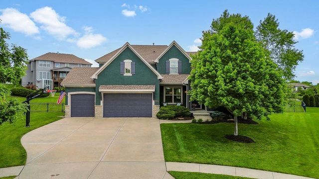 3006 W 147th Street, Leawood, KS 66224