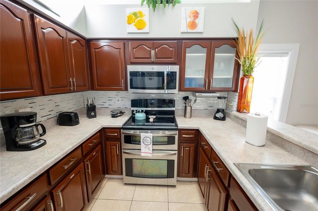 9334 PONTIAC DRIVE, Tampa, FL 33626