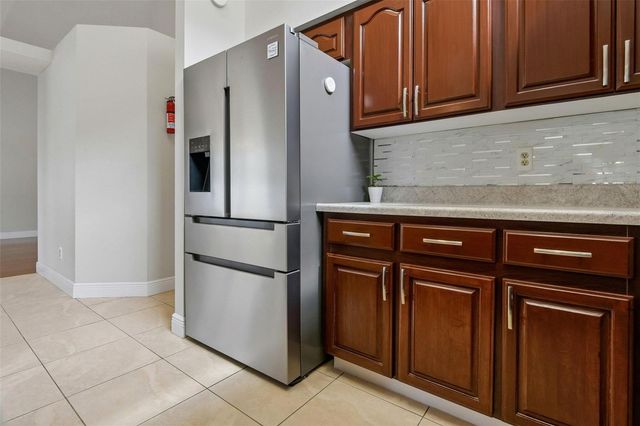 9334 PONTIAC DRIVE, Tampa, FL 33626