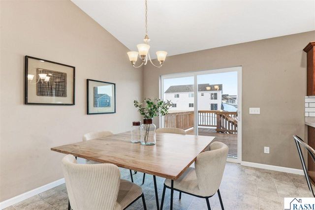 906 NE Mulberry Street, Montgomery, MN 56069