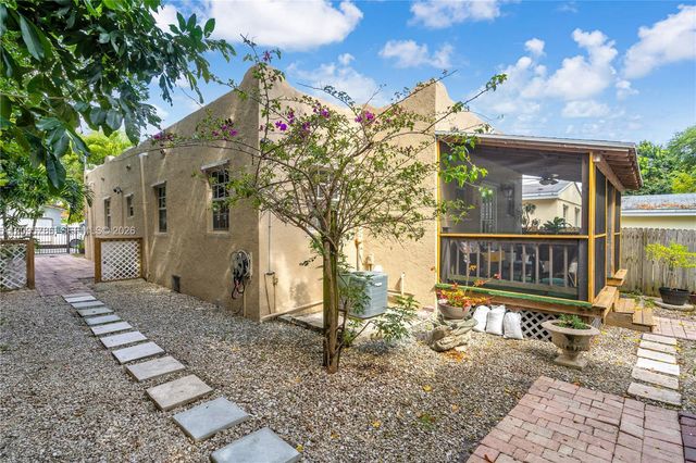 7611 NW 3rd Avenue, Miami, FL 33150