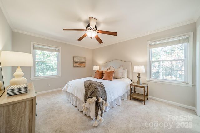 3221 Northampton Drive, Charlotte, NC 28210