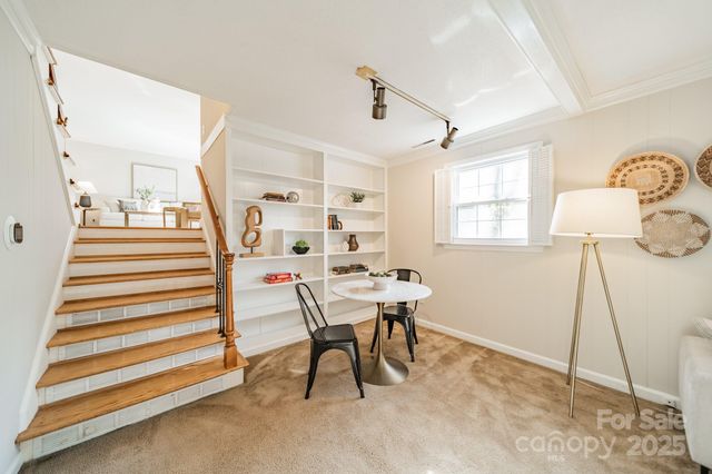 3221 Northampton Drive, Charlotte, NC 28210