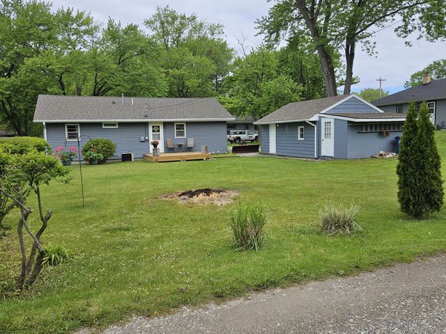333 Indiana Street, Porter, IN 46304