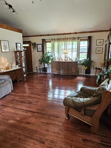 333 Indiana Street, Porter, IN 46304