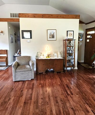 333 Indiana Street, Porter, IN 46304