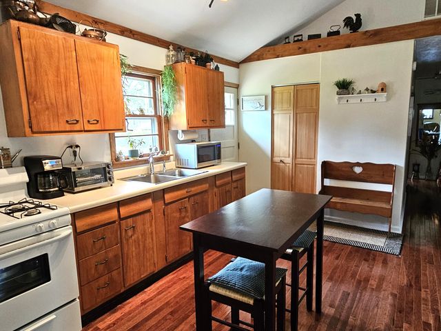 333 Indiana Street, Porter, IN 46304