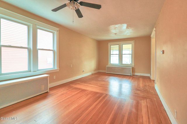 1369 Santa Fe Street, Schenectady, NY 12303