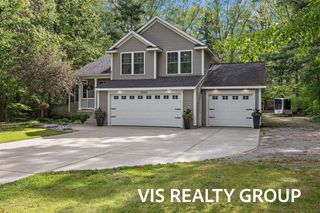 14260 Virginia Way, Grand Haven, MI 49417