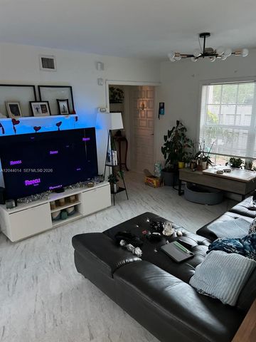 6461 Miramar Parkway, Miramar, FL 33023