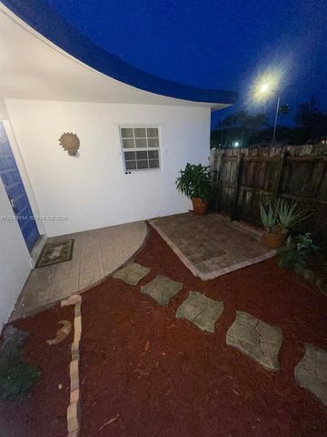 6461 Miramar Parkway, Miramar, FL 33023