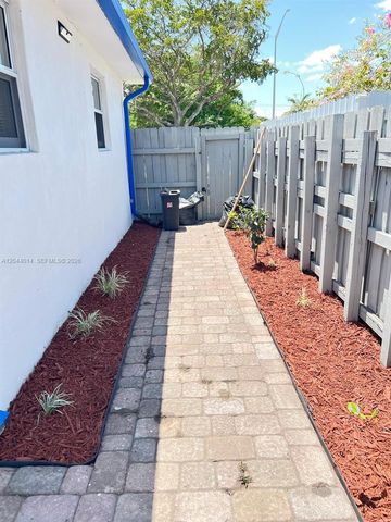 6461 Miramar Parkway, Miramar, FL 33023