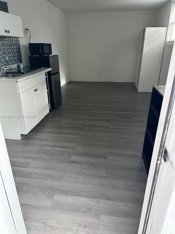 6461 Miramar Parkway, Miramar, FL 33023
