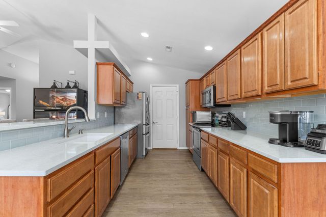 230 Deer Run Road, Branson, MO 65616