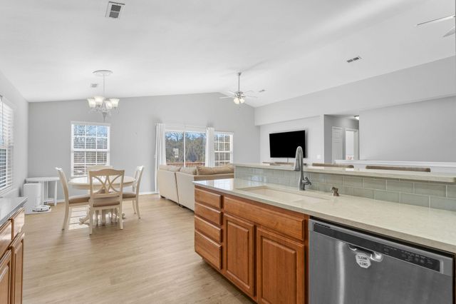 230 Deer Run Road, Branson, MO 65616