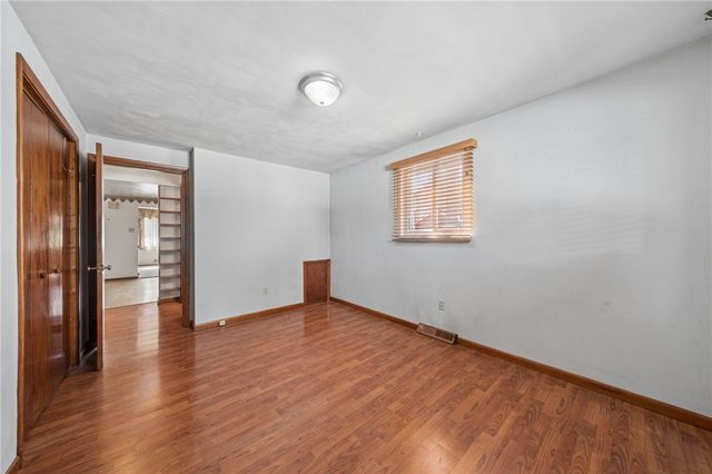 942 Shadycrest Rd, Beechview, PA 15216