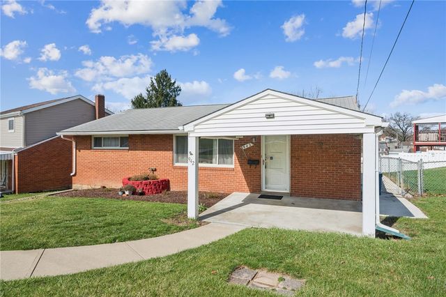 942 Shadycrest Rd, Beechview, PA 15216