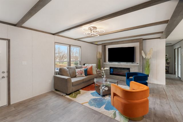 4803 County Road 0022, Corsicana, TX 75110