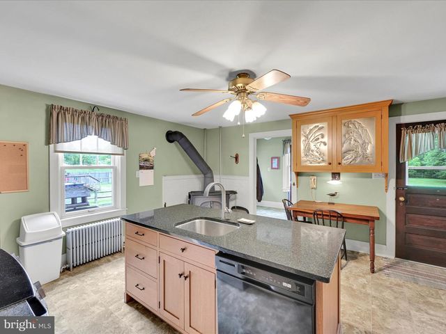 1989 FAIR RD, Schuylkill Haven, PA 17972