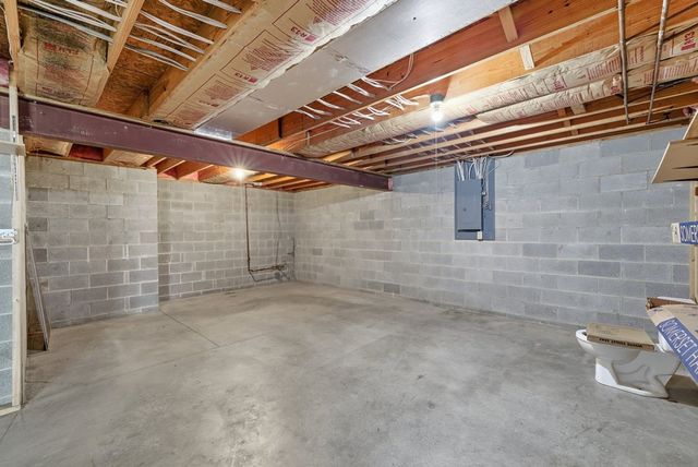 872 Red Oak Trail, Mansfield, OH 44904