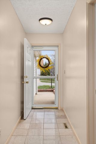 872 Red Oak Trail, Mansfield, OH 44904