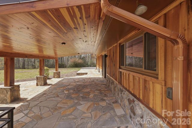 100 Ashton Lane, Brevard, NC 28712