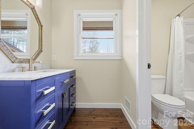 100 Ashton Lane, Brevard, NC 28712